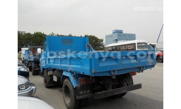 Nunua Imported Toyota Dyna Bluu Lori ndani ya Import - Dubai nchini Kati Kenya Nunua Imported Toyota Dyna Bluu Lori ndani ya Import - Dubai nchini Kati Kenya