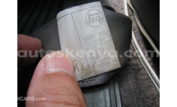 Buy Import Toyota Hilux Red Car in Import - Dubai in Central Kenya Buy Import Toyota Hilux Red Car in Import - Dubai in Central Kenya