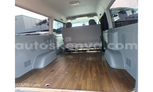 Nunua Imported Toyota Hiace Nyingine Gari ndani ya Import - Dubai nchini Kati Kenya Nunua Imported Toyota Hiace Nyingine Gari ndani ya Import - Dubai nchini Kati Kenya