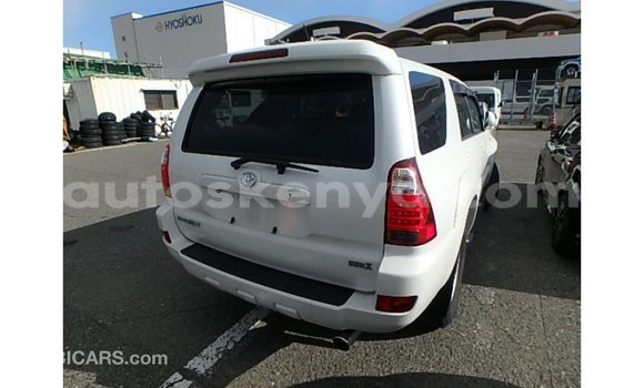 Imported Toyota Hilux White Makiinaa iti Import - Dubai keessatti Central Kenya keessatti Imported Toyota Hilux White Makiinaa iti Import - Dubai keessatti Central Kenya keessatti