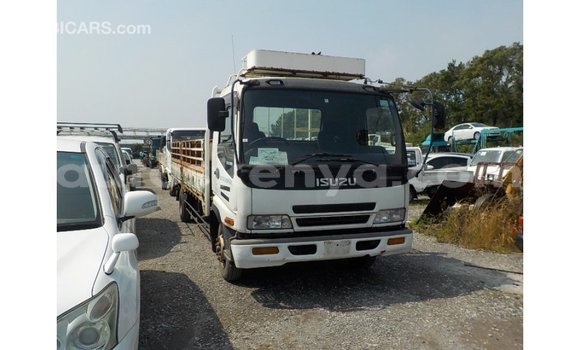 Buy Import Isuzu Bighorn White Truck in Import - Dubai in Central Kenya Buy Import Isuzu Bighorn White Truck in Import - Dubai in Central Kenya