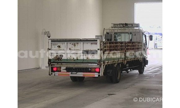 Buy Import Isuzu Bighorn White Truck in Import - Dubai in Central Kenya Buy Import Isuzu Bighorn White Truck in Import - Dubai in Central Kenya