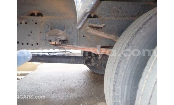 Buy Import Isuzu Bighorn White Truck in Import - Dubai in Central Kenya Buy Import Isuzu Bighorn White Truck in Import - Dubai in Central Kenya