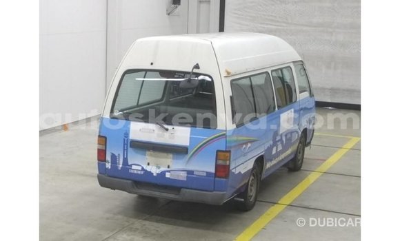 Nunua Imported Nissan Caravan Nyeupe Gari ndani ya Import - Dubai nchini Kati Kenya Nunua Imported Nissan Caravan Nyeupe Gari ndani ya Import - Dubai nchini Kati Kenya