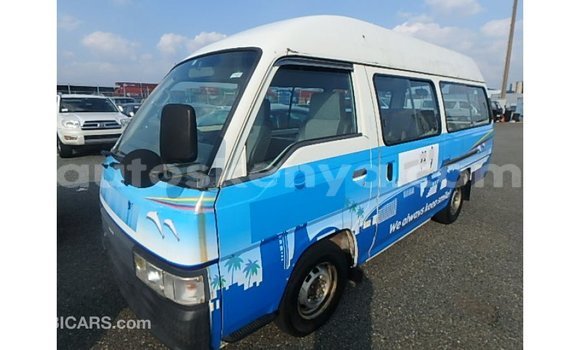 Nunua Imported Nissan Caravan Nyeupe Gari ndani ya Import - Dubai nchini Kati Kenya Nunua Imported Nissan Caravan Nyeupe Gari ndani ya Import - Dubai nchini Kati Kenya