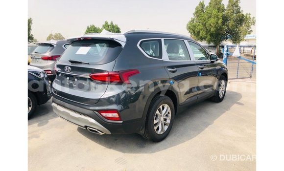 Nunua Imported Hyundai Santa Fe Kijani Gari ndani ya Import - Dubai nchini Kati Kenya Nunua Imported Hyundai Santa Fe Kijani Gari ndani ya Import - Dubai nchini Kati Kenya
