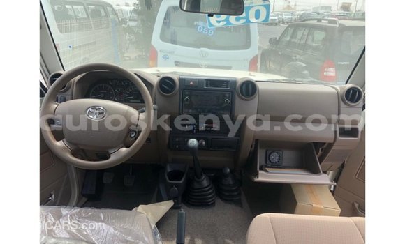 Buy Import Toyota Land Cruiser Other Car in Import - Dubai in Central Kenya Buy Import Toyota Land Cruiser Other Car in Import - Dubai in Central Kenya