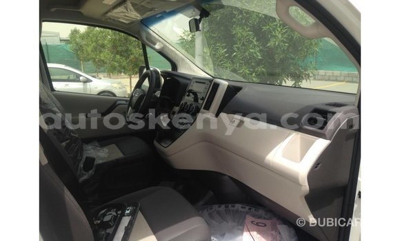 Buy Import Toyota Hiace White Car in Import - Dubai in Central Kenya Buy Import Toyota Hiace White Car in Import - Dubai in Central Kenya