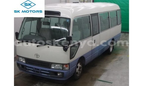 Imported Toyota Coaster White Makiinaa iti Import - Dubai keessatti Central Kenya keessatti Imported Toyota Coaster White Makiinaa iti Import - Dubai keessatti Central Kenya keessatti
