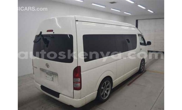 Nunua Imported Toyota Hiace Nyeupe Gari ndani ya Import - Dubai nchini Kati Kenya Nunua Imported Toyota Hiace Nyeupe Gari ndani ya Import - Dubai nchini Kati Kenya