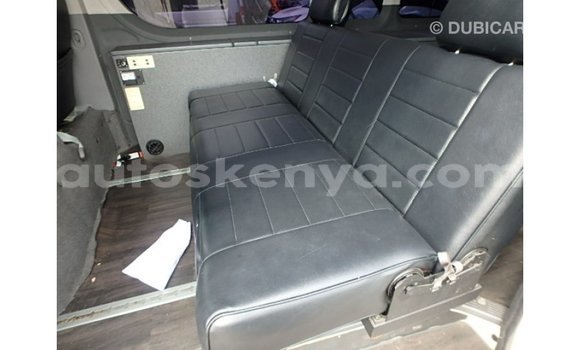 Nunua Imported Toyota Hiace Nyeupe Gari ndani ya Import - Dubai nchini Kati Kenya Nunua Imported Toyota Hiace Nyeupe Gari ndani ya Import - Dubai nchini Kati Kenya