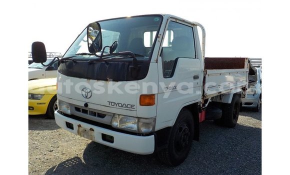 Buy Import Toyota Dyna White Truck in Import - Dubai in Central Kenya Buy Import Toyota Dyna White Truck in Import - Dubai in Central Kenya
