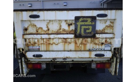 Buy Import Toyota Dyna White Truck in Import - Dubai in Central Kenya Buy Import Toyota Dyna White Truck in Import - Dubai in Central Kenya