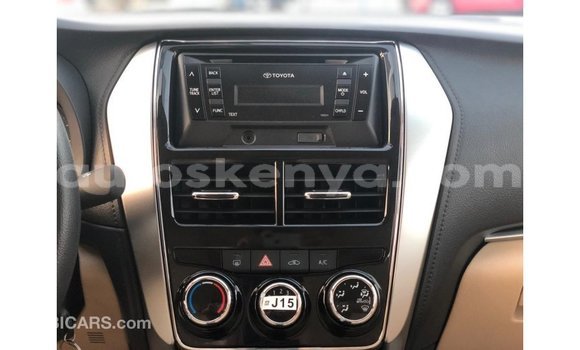 Buy Import Toyota DA Other Truck in Import - Dubai in Central Kenya Buy Import Toyota DA Other Truck in Import - Dubai in Central Kenya