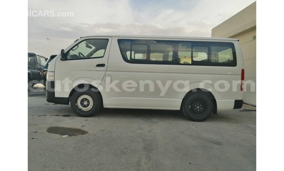 Buy Import Toyota DA White Truck in Import - Dubai in Central Kenya Buy Import Toyota DA White Truck in Import - Dubai in Central Kenya