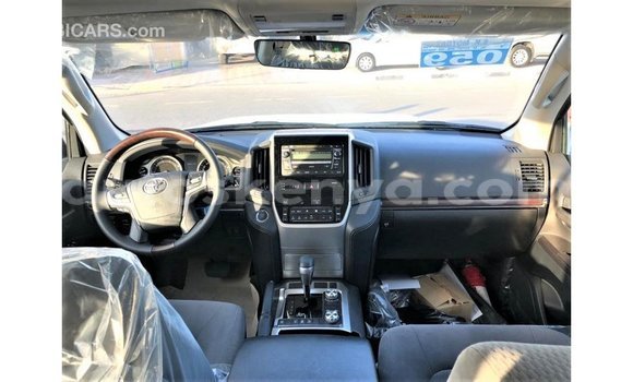 Imported Toyota Land Cruiser Other Makiinaa iti Import - Dubai keessatti Central Kenya keessatti Imported Toyota Land Cruiser Other Makiinaa iti Import - Dubai keessatti Central Kenya keessatti