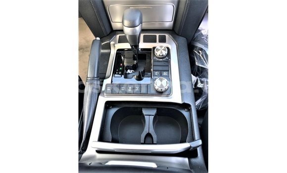 Imported Toyota Land Cruiser Other Makiinaa iti Import - Dubai keessatti Central Kenya keessatti Imported Toyota Land Cruiser Other Makiinaa iti Import - Dubai keessatti Central Kenya keessatti
