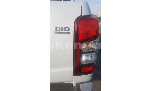 Nunua Imported Mitsubishi L200 Nyeupe Gari ndani ya Import - Dubai nchini Kati Kenya Nunua Imported Mitsubishi L200 Nyeupe Gari ndani ya Import - Dubai nchini Kati Kenya