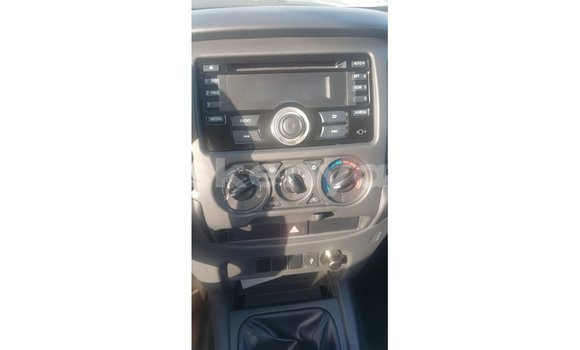 Nunua Imported Mitsubishi L200 Nyeupe Gari ndani ya Import - Dubai nchini Kati Kenya Nunua Imported Mitsubishi L200 Nyeupe Gari ndani ya Import - Dubai nchini Kati Kenya