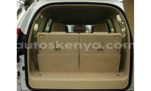 Nunua Imported Toyota Prado Nyeupe Gari ndani ya Import - Dubai nchini Kati Kenya Nunua Imported Toyota Prado Nyeupe Gari ndani ya Import - Dubai nchini Kati Kenya