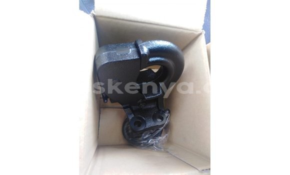 Imported Toyota Land Cruiser White Makiinaa iti Import - Dubai keessatti Central Kenya keessatti Imported Toyota Land Cruiser White Makiinaa iti Import - Dubai keessatti Central Kenya keessatti