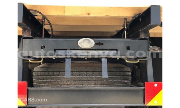 Buy Import Mitsubishi Carisma White Car in Import - Dubai in Central Kenya Buy Import Mitsubishi Carisma White Car in Import - Dubai in Central Kenya