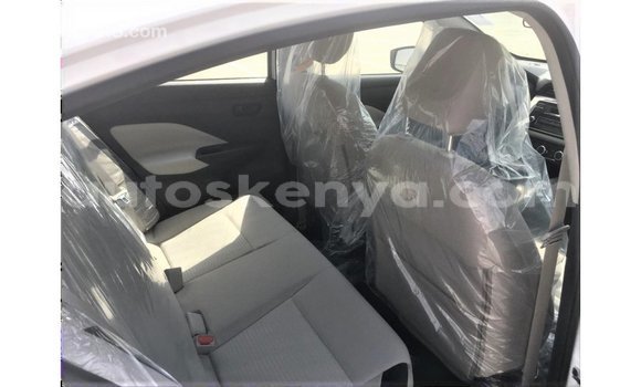 Imported Nissan Sunny White Makiinaa iti Import - Dubai keessatti Central Kenya keessatti Imported Nissan Sunny White Makiinaa iti Import - Dubai keessatti Central Kenya keessatti