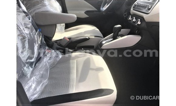 Imported Nissan Sunny White Makiinaa iti Import - Dubai keessatti Central Kenya keessatti Imported Nissan Sunny White Makiinaa iti Import - Dubai keessatti Central Kenya keessatti