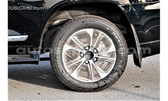 Nunua Imported Toyota Land Cruiser Nyeusi Gari ndani ya Import - Dubai nchini Kati Kenya Nunua Imported Toyota Land Cruiser Nyeusi Gari ndani ya Import - Dubai nchini Kati Kenya