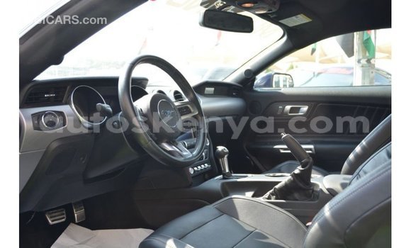 Imported Ford Mustang Blue Makiinaa iti Import - Dubai keessatti Central Kenya keessatti Imported Ford Mustang Blue Makiinaa iti Import - Dubai keessatti Central Kenya keessatti