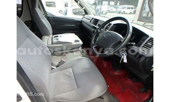 Buy Import Toyota Hiace White Car in Import - Dubai in Central Kenya Buy Import Toyota Hiace White Car in Import - Dubai in Central Kenya