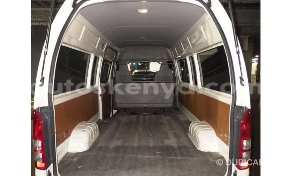Buy Import Toyota Hiace White Car in Import - Dubai in Central Kenya Buy Import Toyota Hiace White Car in Import - Dubai in Central Kenya