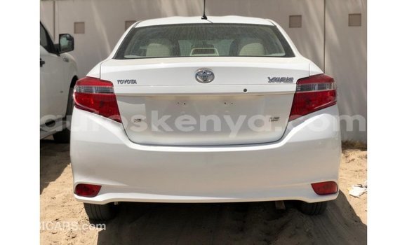 Nunua Imported Toyota Yaris Nyeupe Gari ndani ya Import - Dubai nchini Kati Kenya Nunua Imported Toyota Yaris Nyeupe Gari ndani ya Import - Dubai nchini Kati Kenya