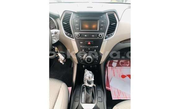 Buy Import Hyundai Santa Fe Other Car in Import - Dubai in Central Kenya Buy Import Hyundai Santa Fe Other Car in Import - Dubai in Central Kenya
