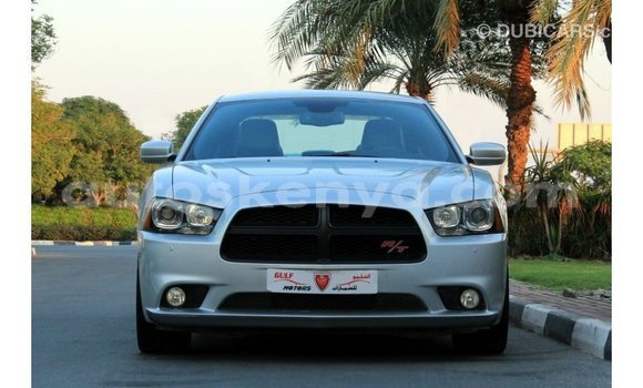 Nunua Imported Dodge Charger Nyingine Gari ndani ya Import - Dubai nchini Kati Kenya Nunua Imported Dodge Charger Nyingine Gari ndani ya Import - Dubai nchini Kati Kenya
