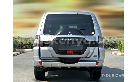 Nunua Imported Mitsubishi Pajero Nyingine Gari ndani ya Import - Dubai nchini Kati Kenya Nunua Imported Mitsubishi Pajero Nyingine Gari ndani ya Import - Dubai nchini Kati Kenya