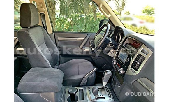 Nunua Imported Mitsubishi Pajero Nyingine Gari ndani ya Import - Dubai nchini Kati Kenya Nunua Imported Mitsubishi Pajero Nyingine Gari ndani ya Import - Dubai nchini Kati Kenya