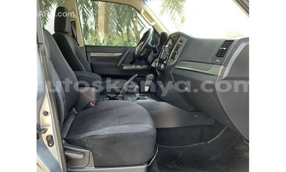 Nunua Imported Mitsubishi Pajero Nyingine Gari ndani ya Import - Dubai nchini Kati Kenya Nunua Imported Mitsubishi Pajero Nyingine Gari ndani ya Import - Dubai nchini Kati Kenya