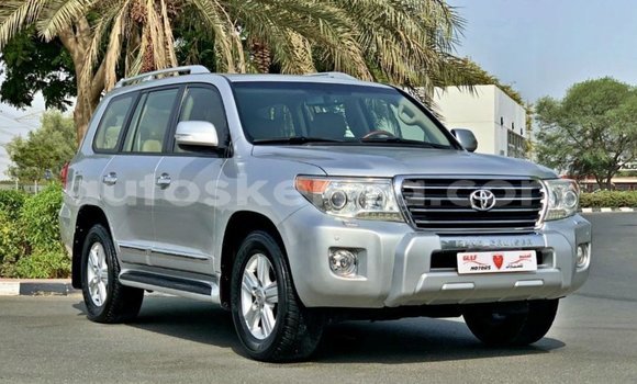 Imported Toyota Land Cruiser Other Makiinaa iti Import - Dubai keessatti Central Kenya keessatti