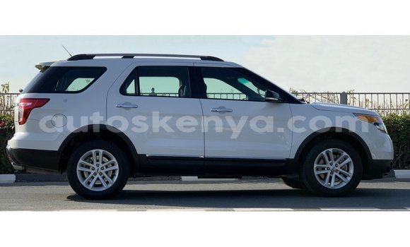 Nunua Imported Ford Explorer Nyeupe Gari ndani ya Import - Dubai nchini Kati Kenya Nunua Imported Ford Explorer Nyeupe Gari ndani ya Import - Dubai nchini Kati Kenya