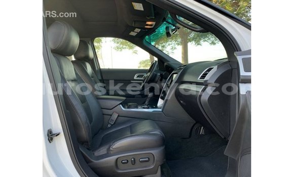 Nunua Imported Ford Explorer Nyeupe Gari ndani ya Import - Dubai nchini Kati Kenya Nunua Imported Ford Explorer Nyeupe Gari ndani ya Import - Dubai nchini Kati Kenya