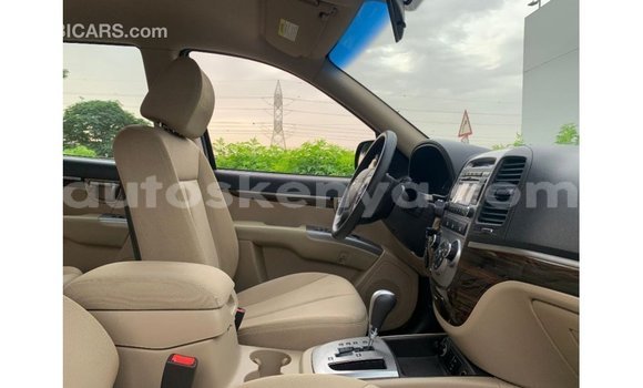 Imported Hyundai Santa Fe Black Makiinaa iti Import - Dubai keessatti Central Kenya keessatti Imported Hyundai Santa Fe Black Makiinaa iti Import - Dubai keessatti Central Kenya keessatti