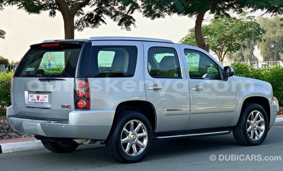 Nunua Imported GMC Yukon Nyingine Gari ndani ya Import - Dubai nchini Kati Kenya Nunua Imported GMC Yukon Nyingine Gari ndani ya Import - Dubai nchini Kati Kenya