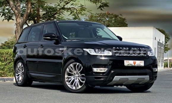 Nunua Imported Land Rover Range Rover Nyeusi Gari ndani ya Import - Dubai nchini Kati Kenya Nunua Imported Land Rover Range Rover Nyeusi Gari ndani ya Import - Dubai nchini Kati Kenya