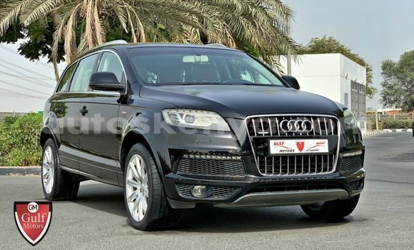 Nunua Imported Audi Q7 Nyeusi Gari ndani ya Import - Dubai nchini Kati Kenya