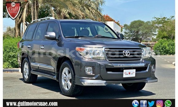 Imported Toyota Land Cruiser Other Makiinaa iti Import - Dubai keessatti Central Kenya keessatti