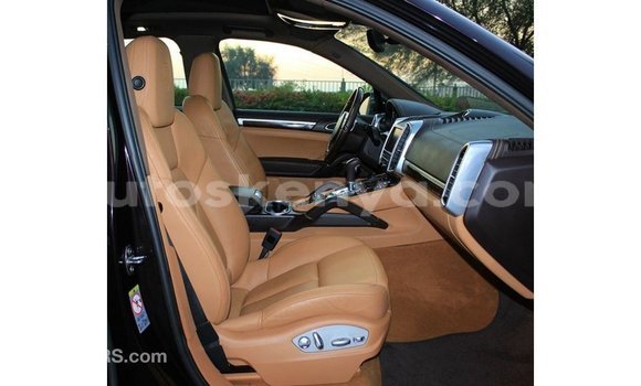 Nunua Imported Porsche Cayenne Nyingine Gari ndani ya Import - Dubai nchini Kati Kenya Nunua Imported Porsche Cayenne Nyingine Gari ndani ya Import - Dubai nchini Kati Kenya
