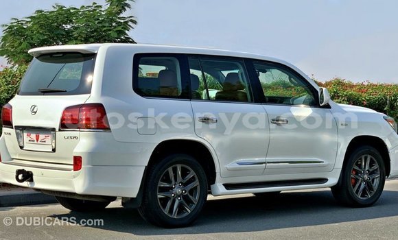 Nunua Imported Lexus LX Nyeupe Gari ndani ya Import - Dubai nchini Kati Kenya Nunua Imported Lexus LX Nyeupe Gari ndani ya Import - Dubai nchini Kati Kenya