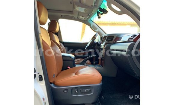 Nunua Imported Lexus LX Nyeupe Gari ndani ya Import - Dubai nchini Kati Kenya Nunua Imported Lexus LX Nyeupe Gari ndani ya Import - Dubai nchini Kati Kenya