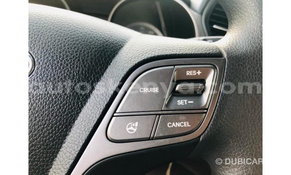 Nunua Imported Hyundai Santa Fe Nyeusi Gari ndani ya Import - Dubai nchini Kati Kenya Nunua Imported Hyundai Santa Fe Nyeusi Gari ndani ya Import - Dubai nchini Kati Kenya
